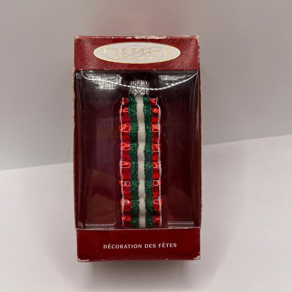 Hallmark Keepsake Ornament 2000 Hand Blown Ribbon Candy LiL Cascade Red Tricolor